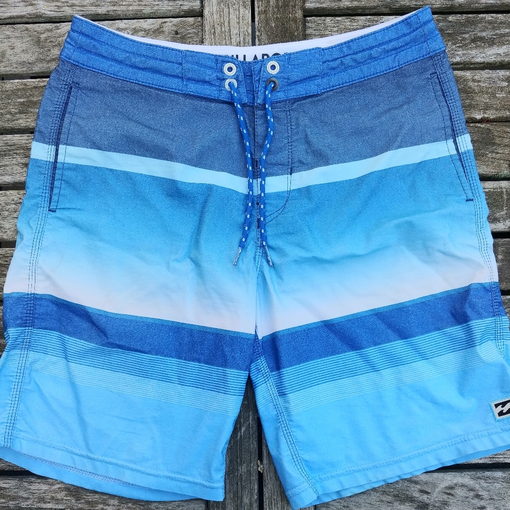 Billabong board shorts, sz 26/xs